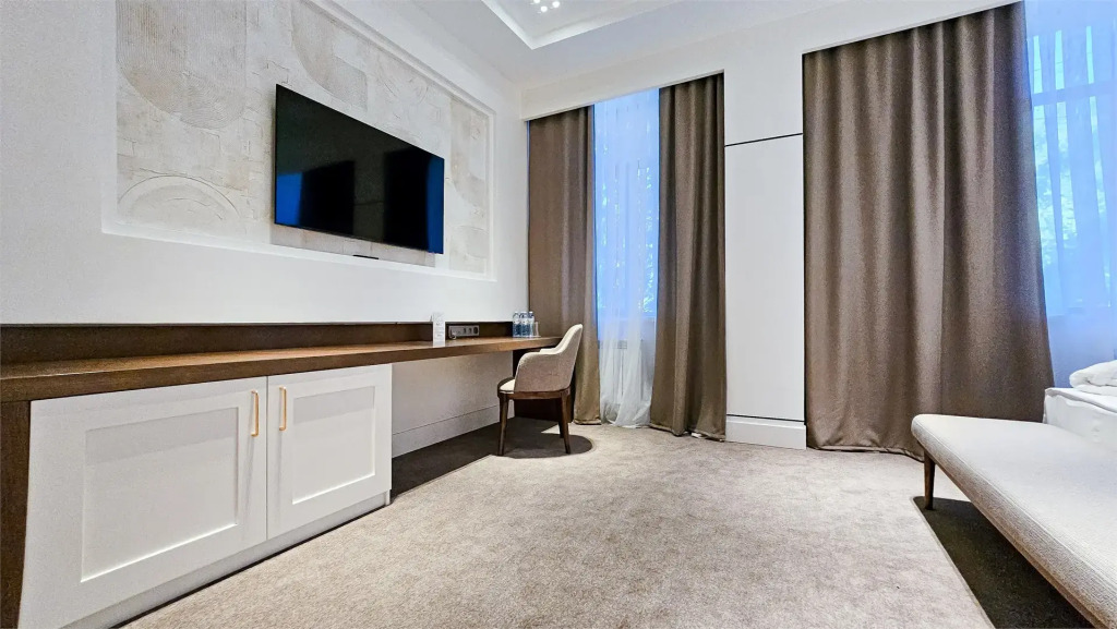 Двухместный номер Premium двуспальная кровать в Grand Hotel Tien Shan