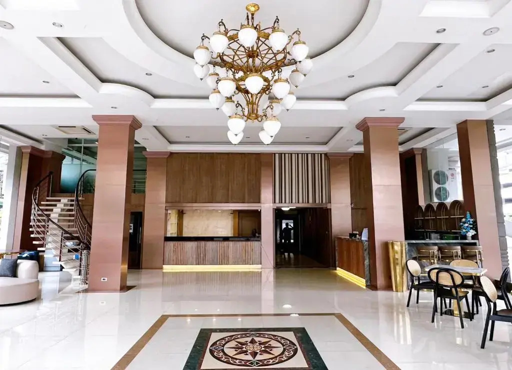 Miloft Sathorn hotel — фото
