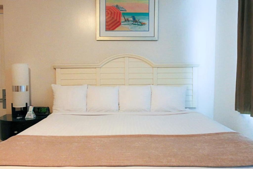 Superior with Kitchenette room