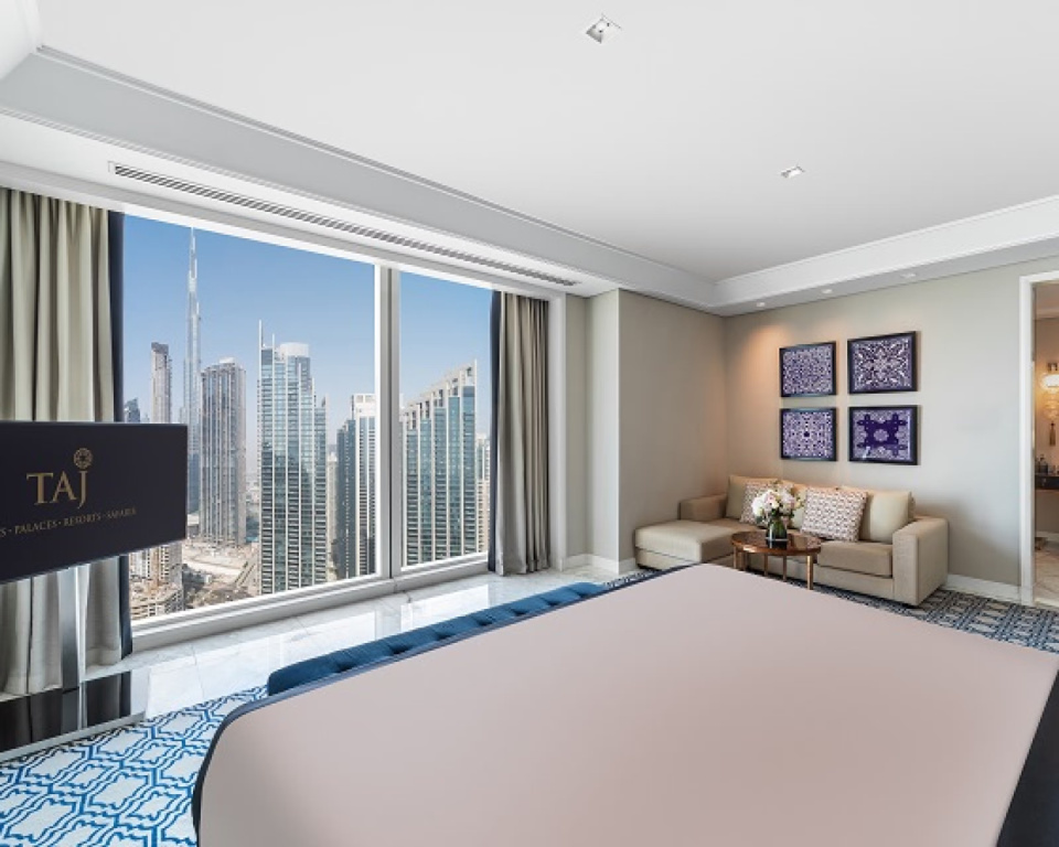 Grand Luxury Double Suite with Burj view (full double bed)