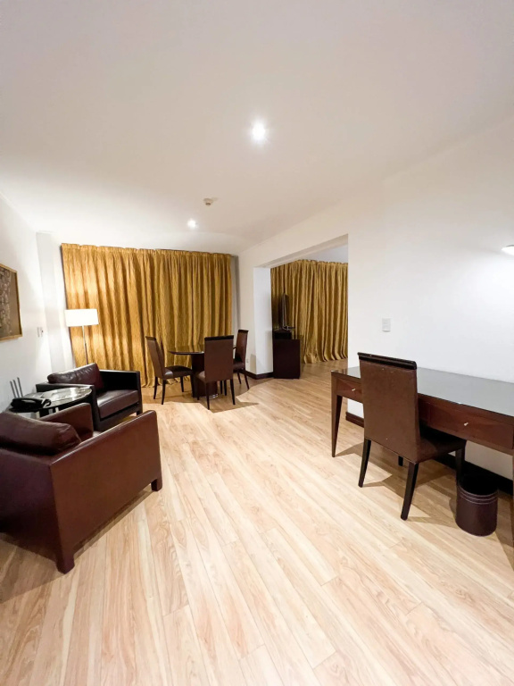 Ros Tower Hotel - Chambres