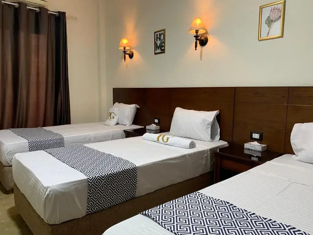 Трёхместный номер Deluxe в Montana Hotel