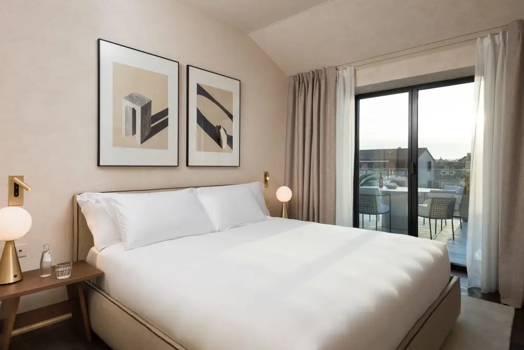 2 Bedrooms Terrace Penthouse