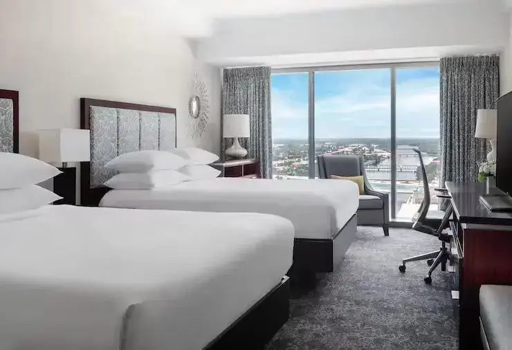 Amway Grand Plaza, Curio Collection by Hilton - Chambres