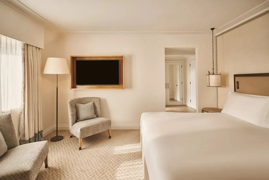 Superior Double room (full double bed)