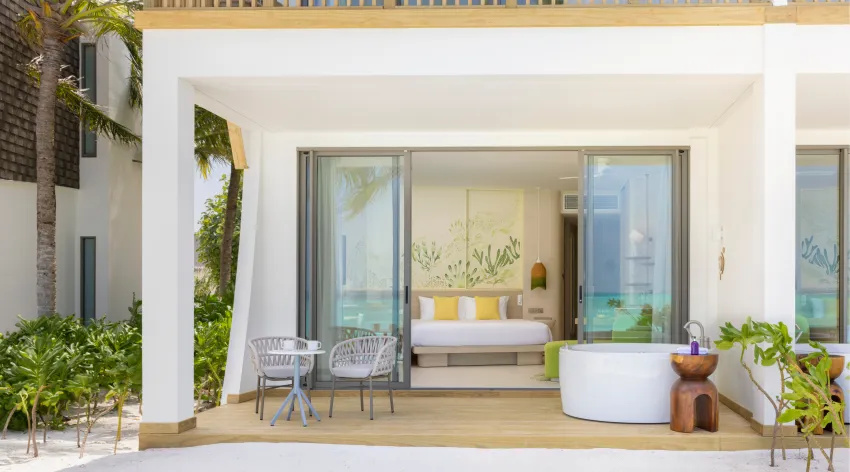 Mirage Jacuzzi Double room beachfront