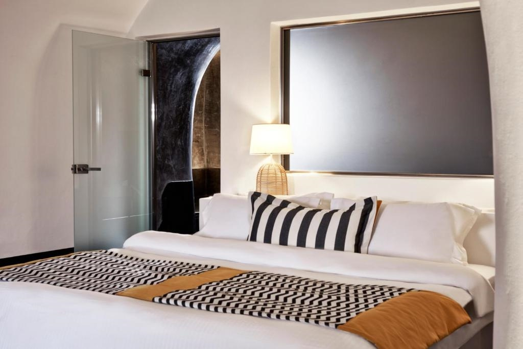 San Antonio Double Suite Caldera View (full double bed)