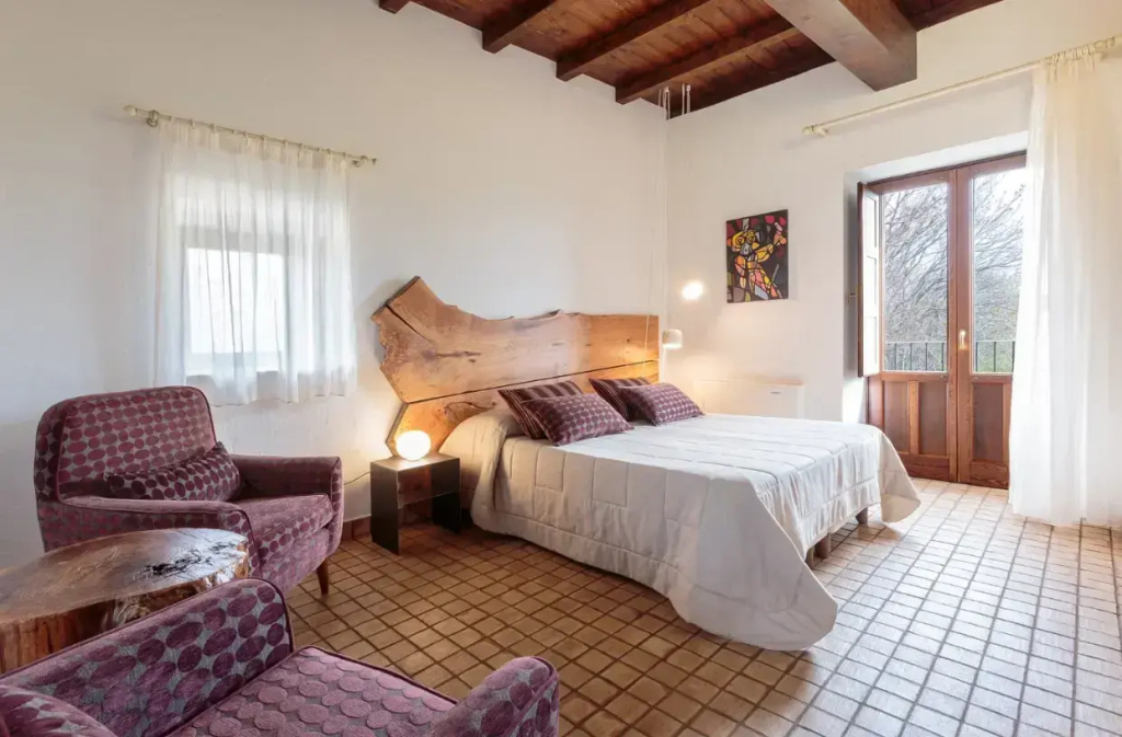 Superior Castagno Double room (full double bed)