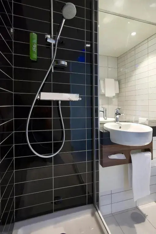 Holiday Inn Express Lille Centre by IHG - Chambres