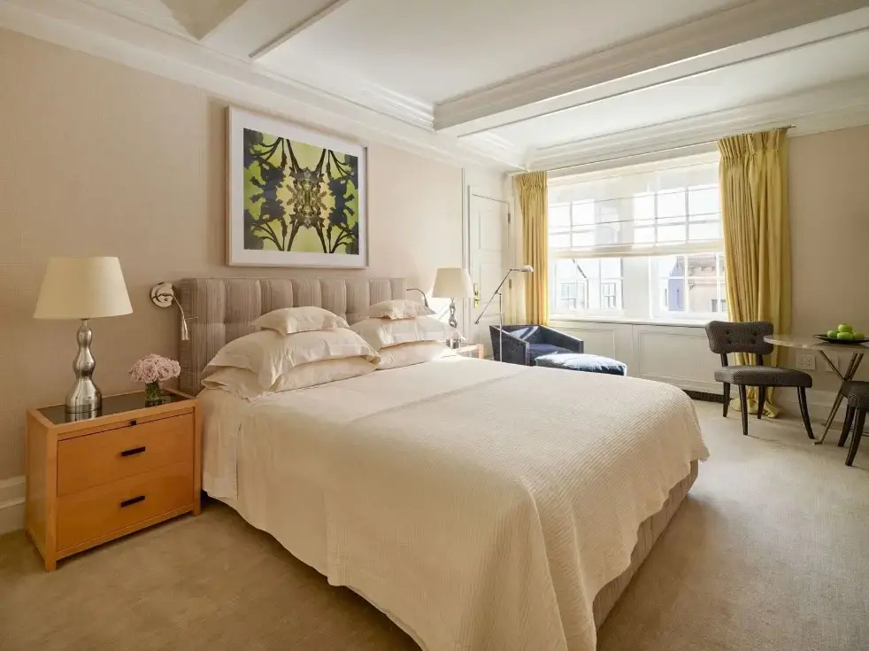 Seventy-Seven Double Junior Suite (full double bed)