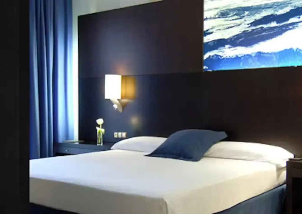 Economy Double room (full double bed)