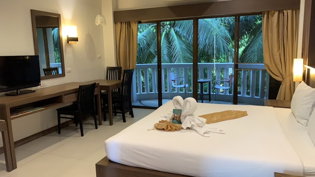 Ratana Hill Patong - Chambres