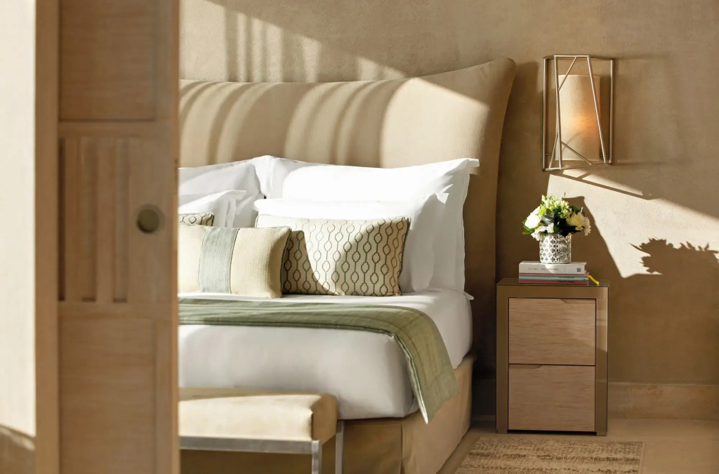 1 Bedroom Grand Double Suite with balcony (full double bed)