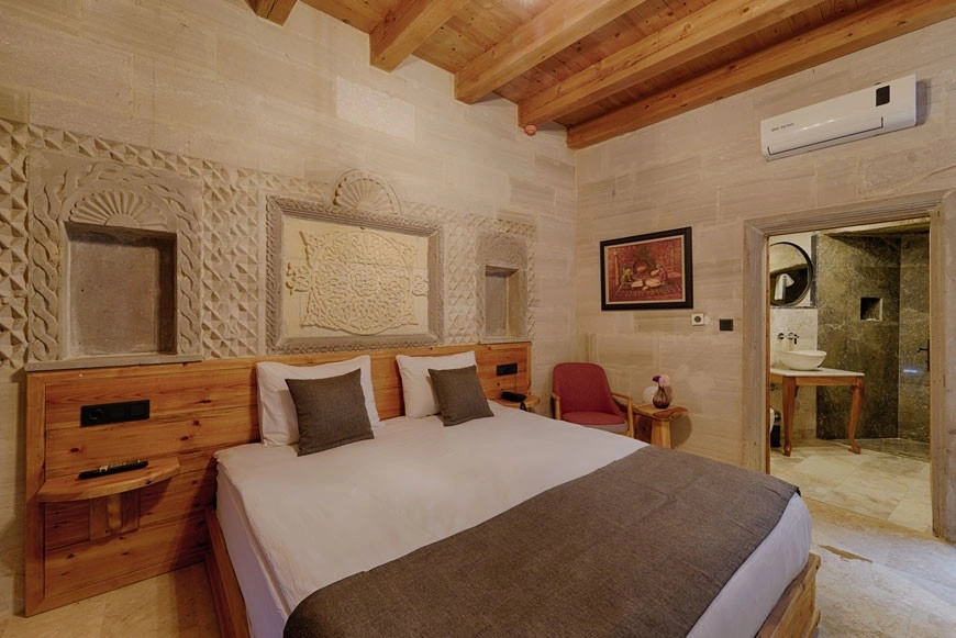Terrace Double Suite (full double bed)