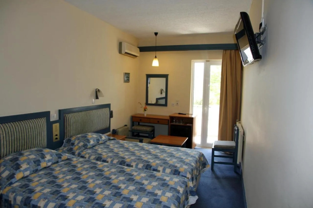 Triple room with sea view