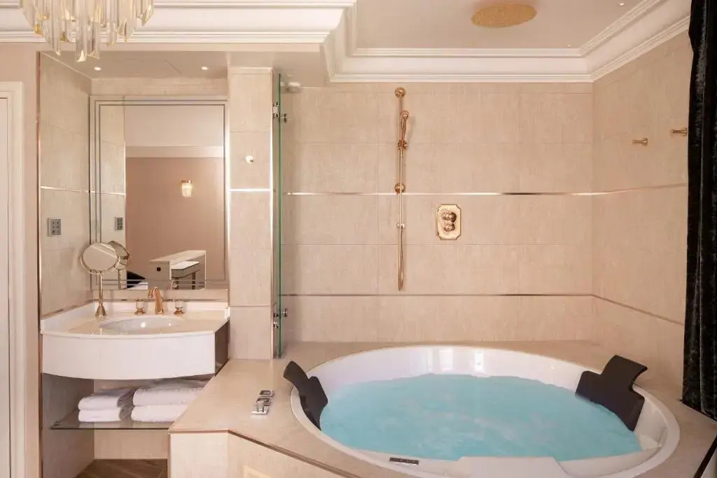 Paris j'Adore Hotel & Spa 51