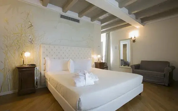 Le Ali del Frassino - Chambres