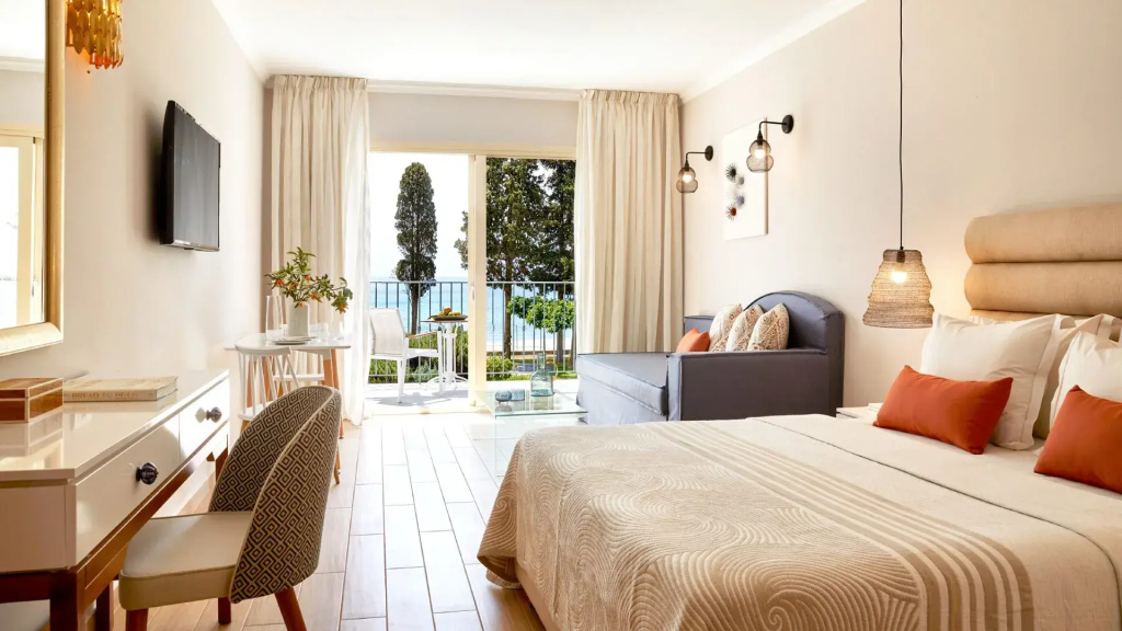 Horizon Double Suite with sea view (full double bed)
