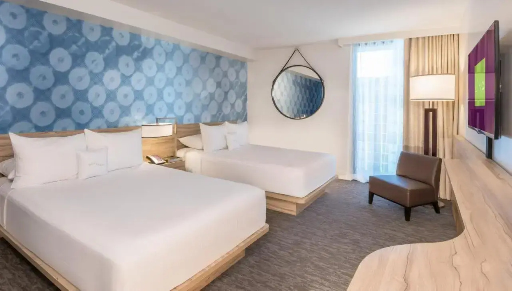 The LINQ Hotel & Casino – A Caesars Rewards Destination — фото