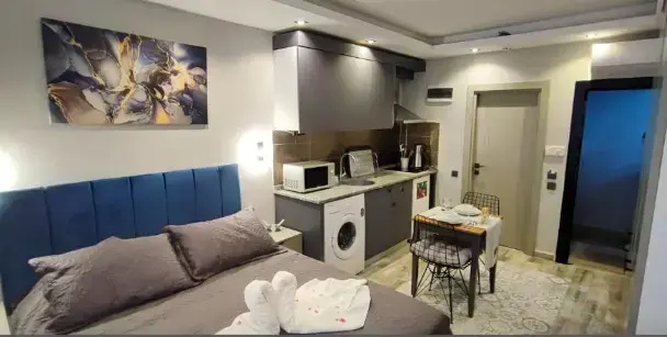 Double Basement Suite (full double bed)