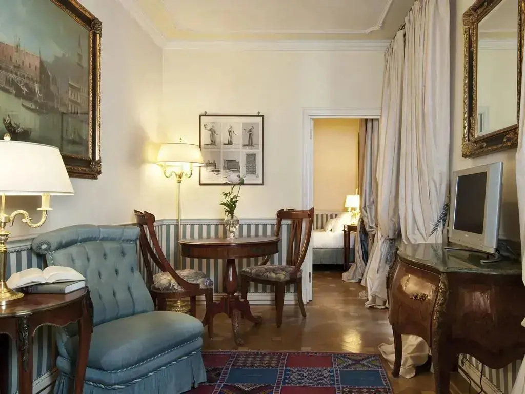 Petit Palais Hotel De Charme - Chambres