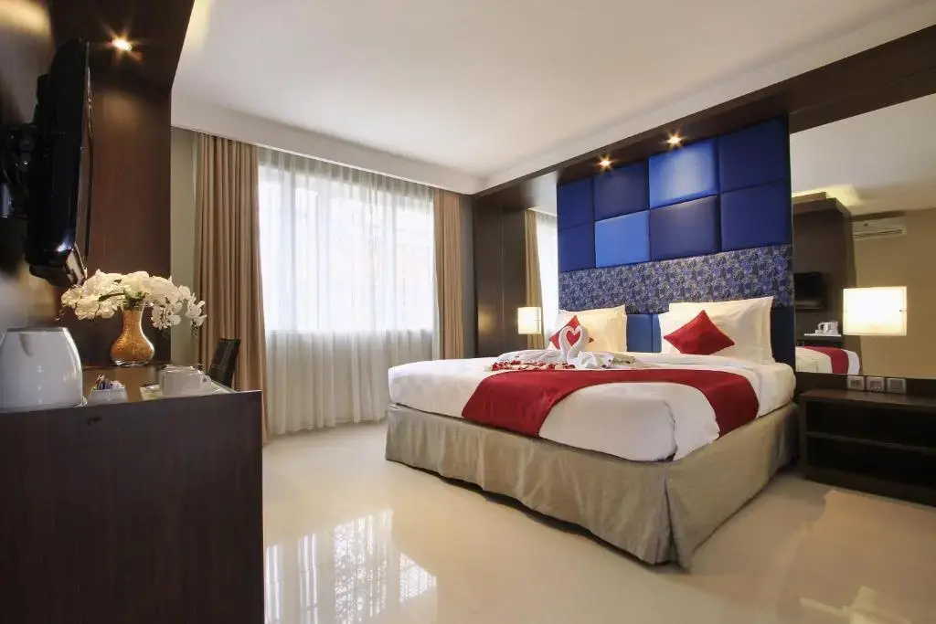 Deluxe Premiere Double room (full double bed)