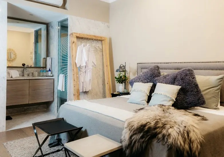 Loaeza Double room (full double bed)