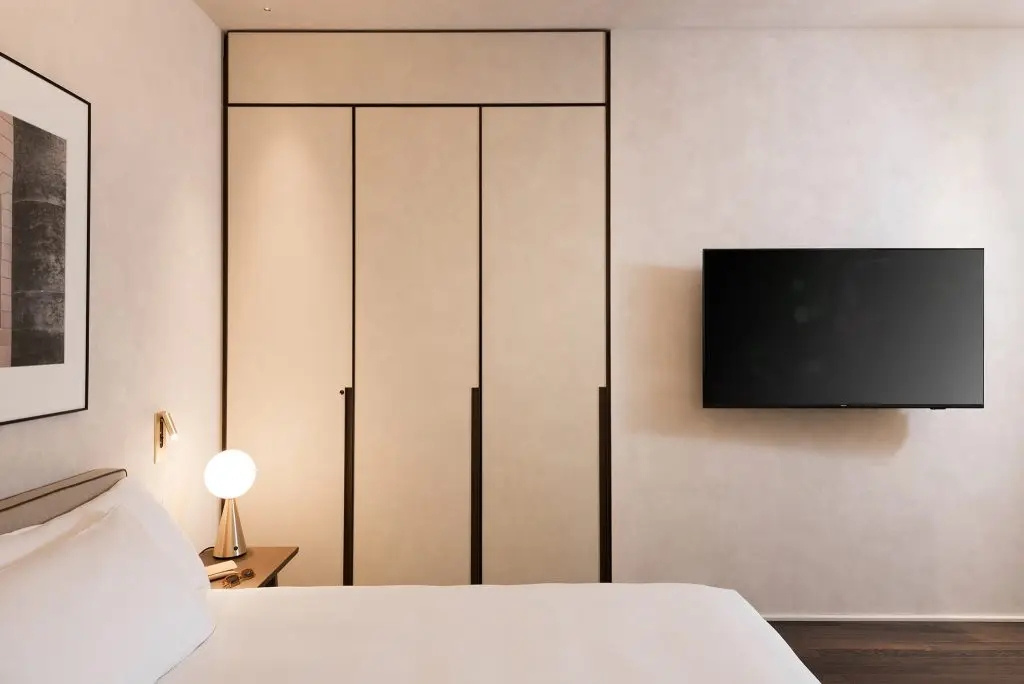 Double Studio (full double bed)