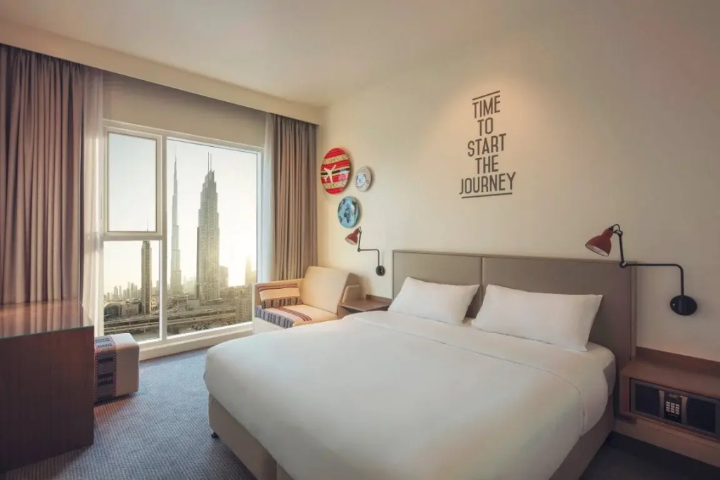 Rover room with Burj Khalifa view (full double bed)