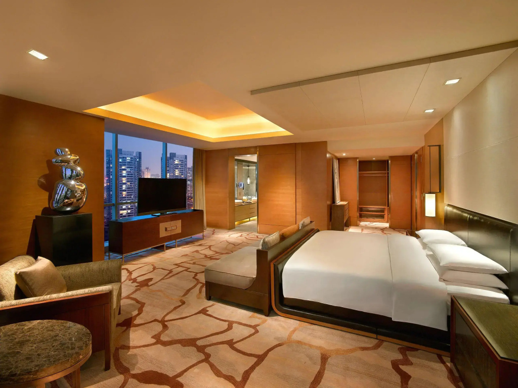 Chairman Suite