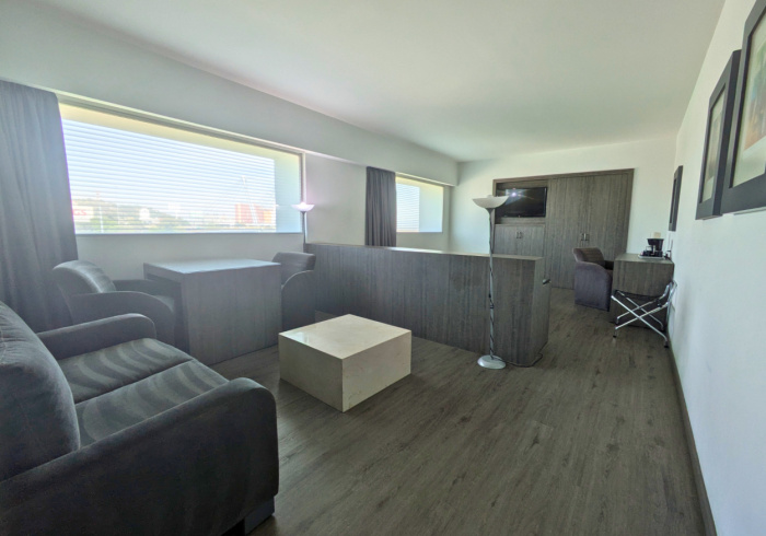 Master Double Suite (full double bed)