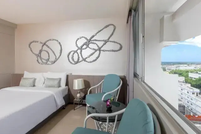 Executive Double Suite (full double bed)