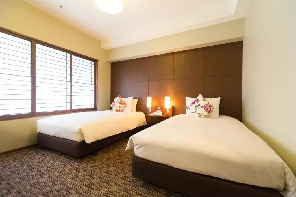 Japanese-Western Style Double room with park view (twin beds)