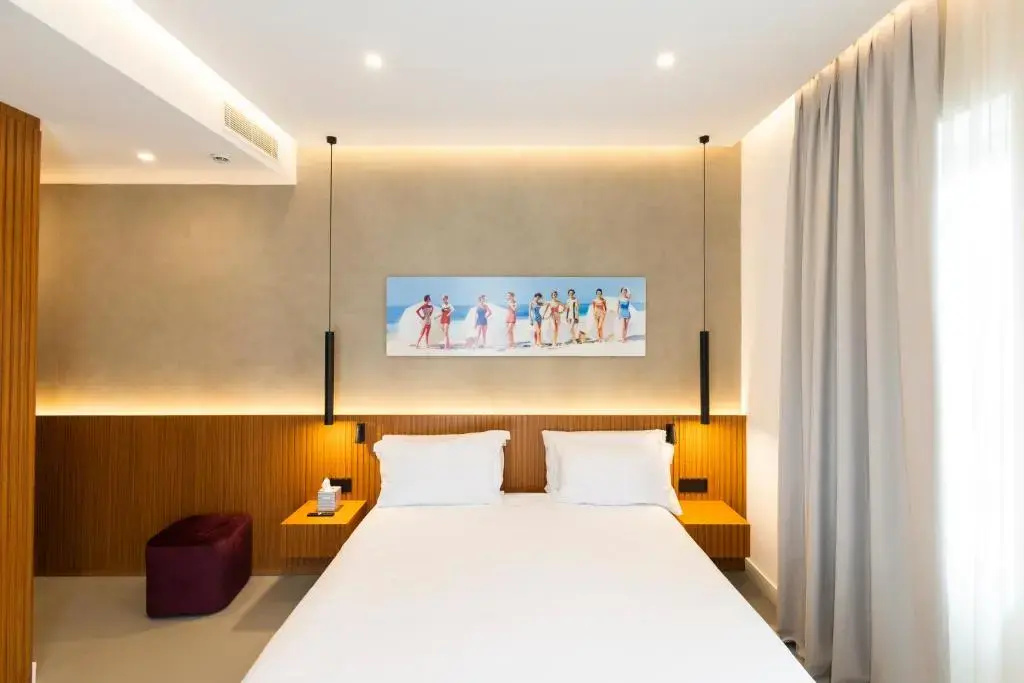 J Maluni City Hotel - Chambres