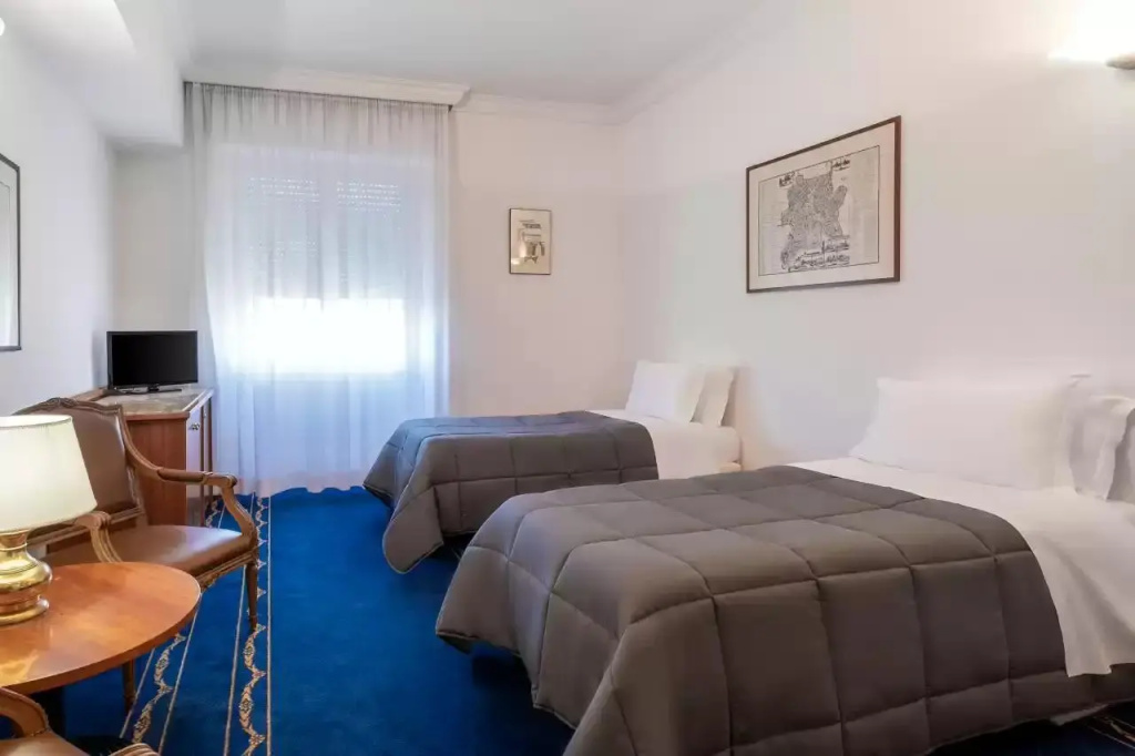 1 Bedroom Double Suite (twin beds)