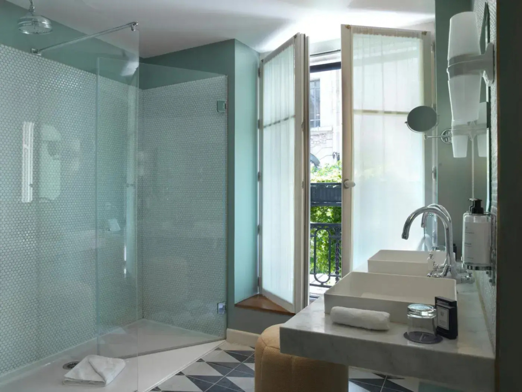 Hotel Bachaumont 54