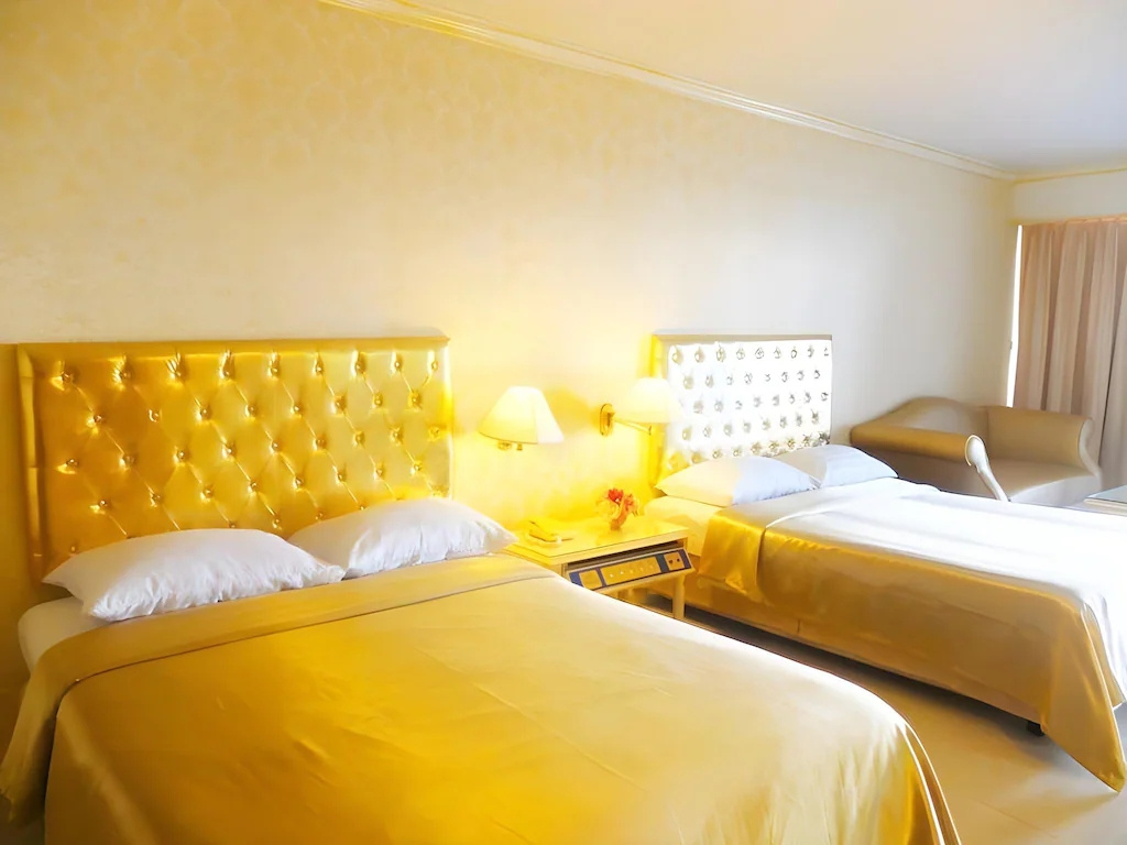 Deluxe Double room with sea view (full double bed)