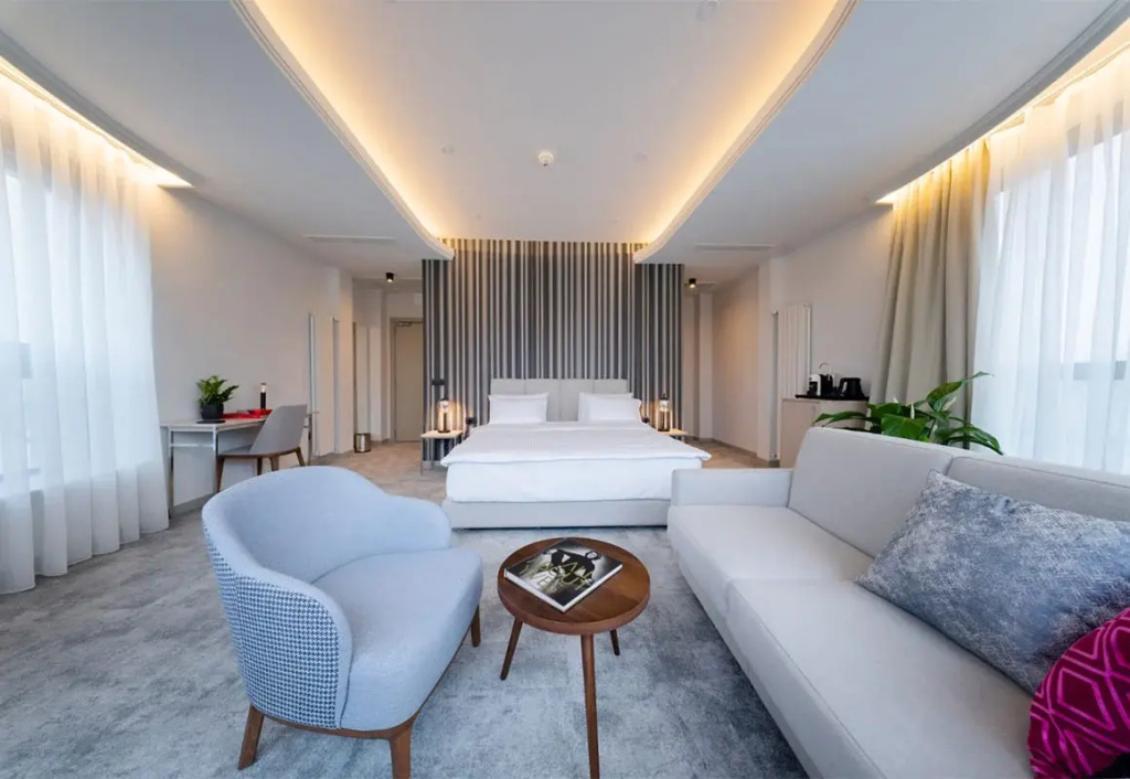 Botanica Executive Double room (full double bed)