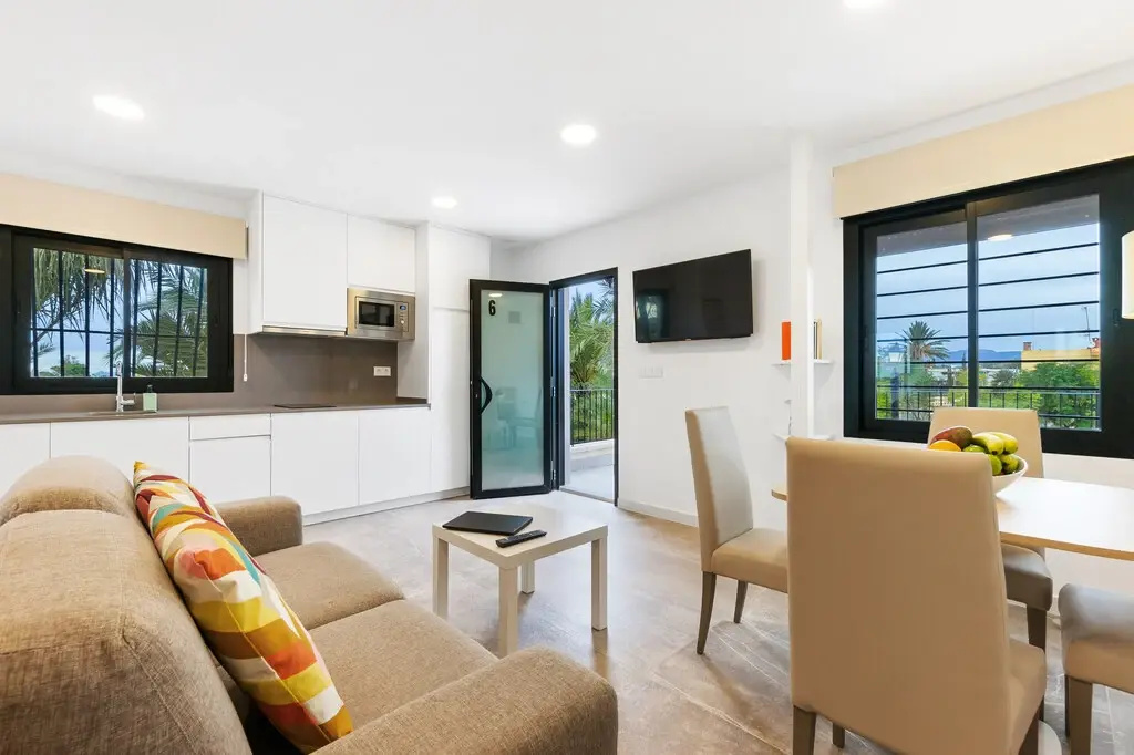 1 Bedroom Penthouse Suite