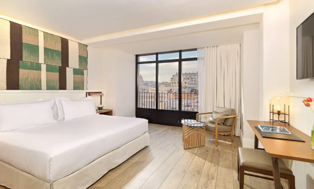 Superior Barcelona Double room (full double bed)