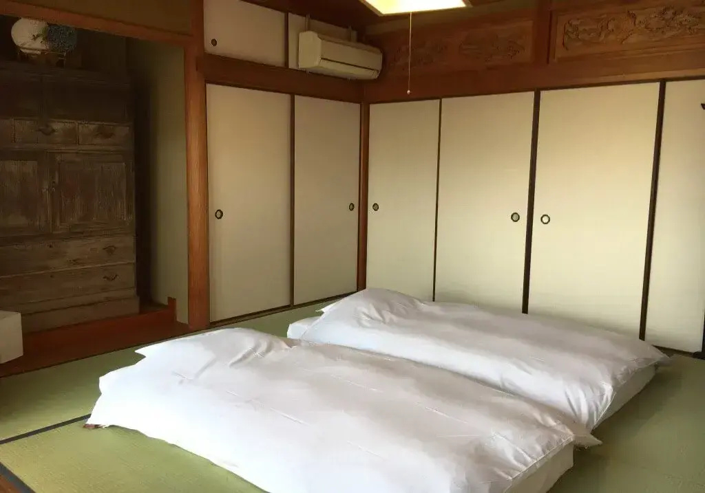 Ozu room