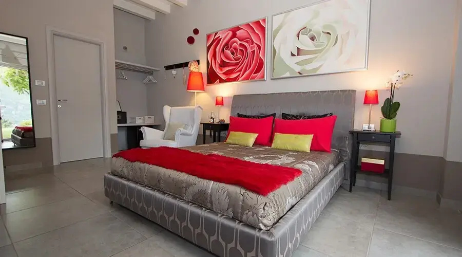 Rose room