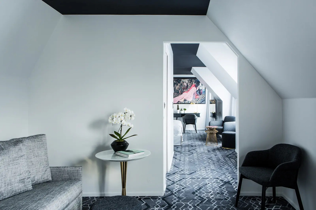 Le General Hotel 70