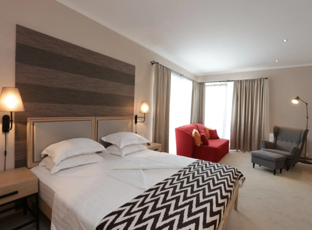 Двухместный полулюкс двуспальная кровать в Hotel Tara