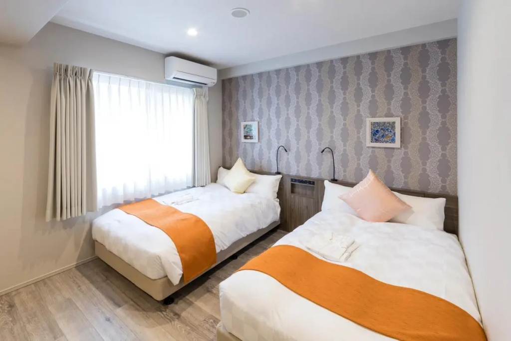 Double room (twin beds)