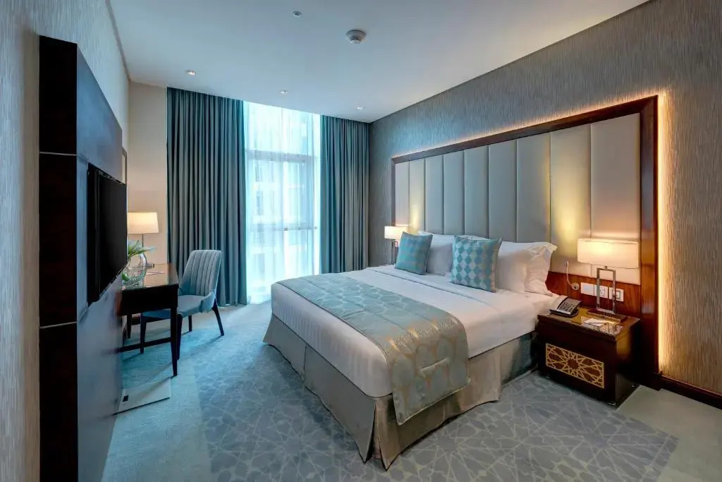 2 Bedrooms Apartment