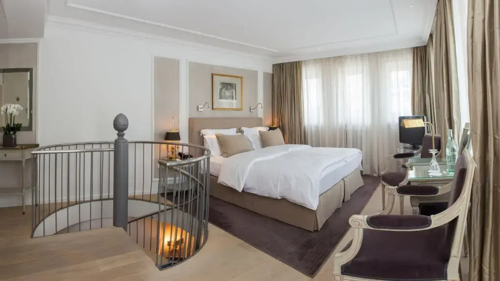 Maisonette Double Suite (full double bed)