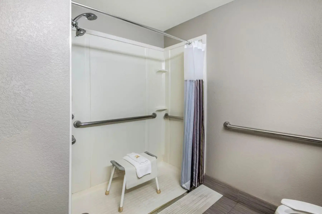 La Quinta Inn by Wyndham San Antonio Brooks City Base - Chambres