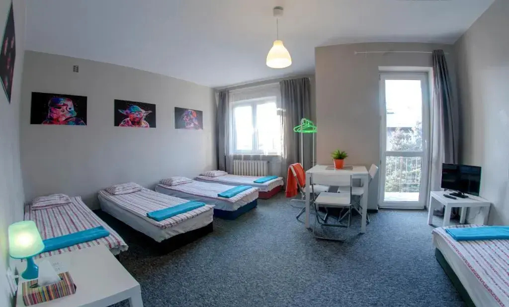 Quintuple room