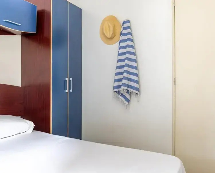 Comfort Marina Quintuple Lodge